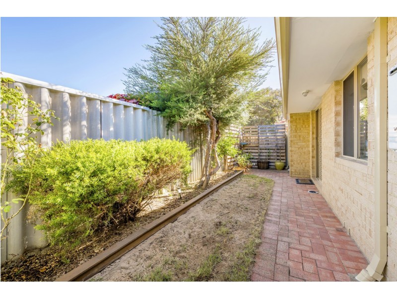 4/3 Muriel Avenue, Woodlands WA 6018