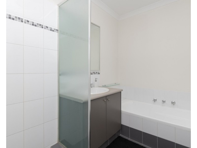 166B Ravenscar Street, Doubleview WA 6018