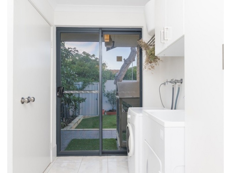 166B Ravenscar Street, Doubleview WA 6018