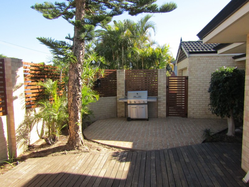 44A Lilacdale Road, Innaloo WA 6018