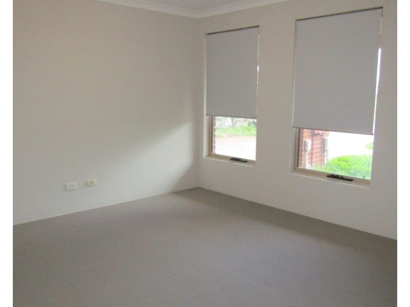 23 Bancombe Crescent, Ellenbrook WA 6069