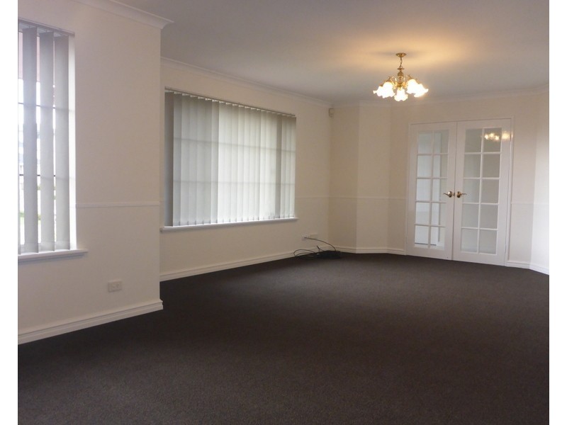 33 Constellation Drive, Ocean Reef WA 6027