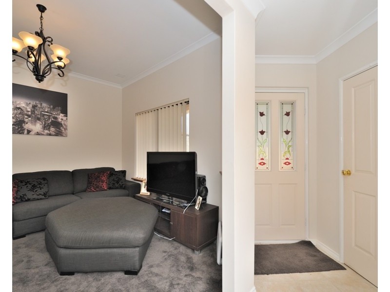 18 Muirdick Street, Innaloo WA 6018