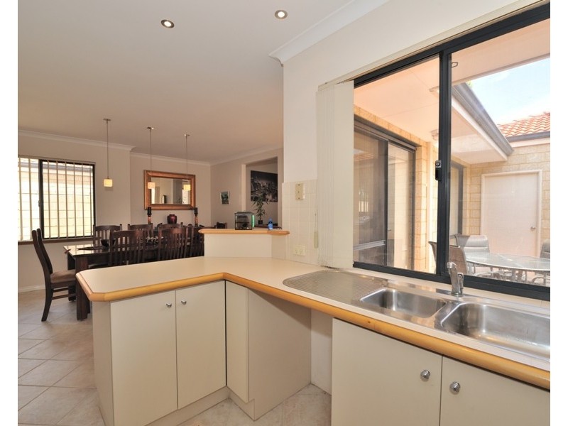 18 Muirdick Street, Innaloo WA 6018