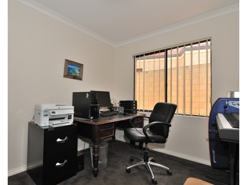 18 Muirdick Street, Innaloo WA 6018