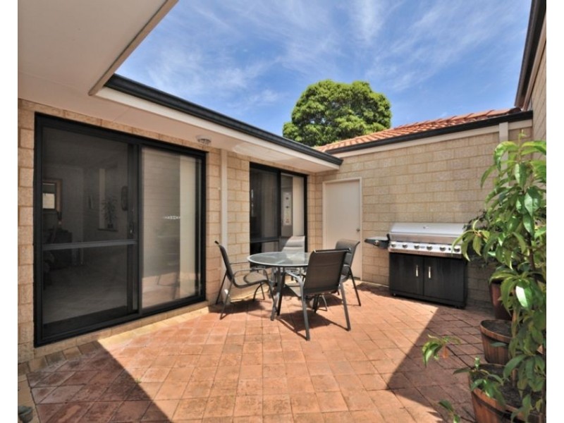 18 Muirdick Street, Innaloo WA 6018