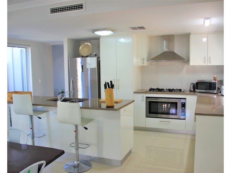 37B Beatrice Street, Doubleview WA 6018