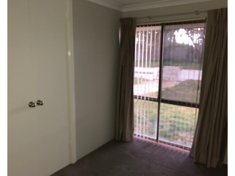 8 Lateral Loop, Beldon WA 6027
