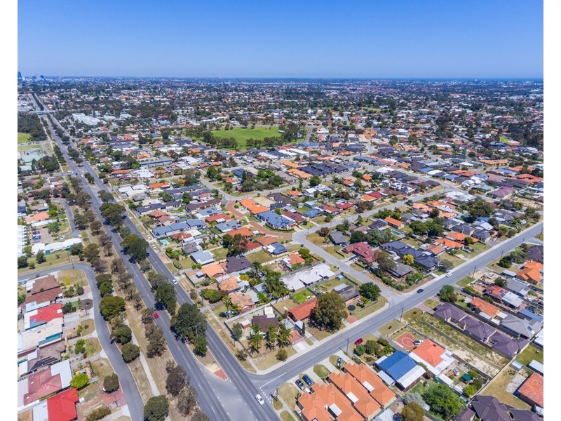 48 Heathcroft Road, Balga WA 6061