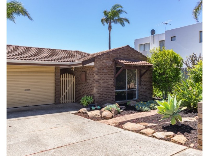 5 Widgeon Close, Stirling WA 6021