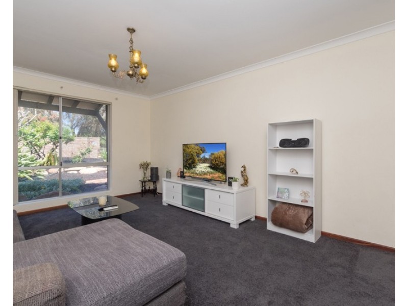 5 Widgeon Close, Stirling WA 6021