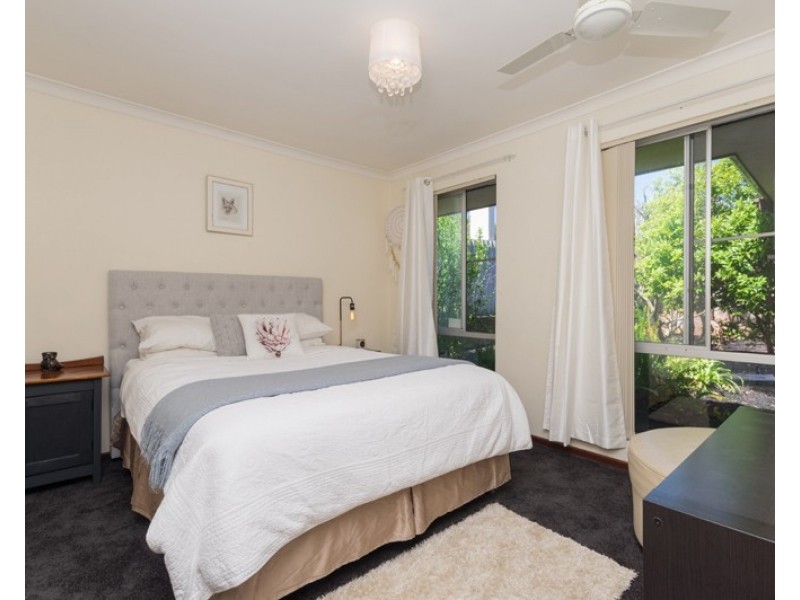 5 Widgeon Close, Stirling WA 6021