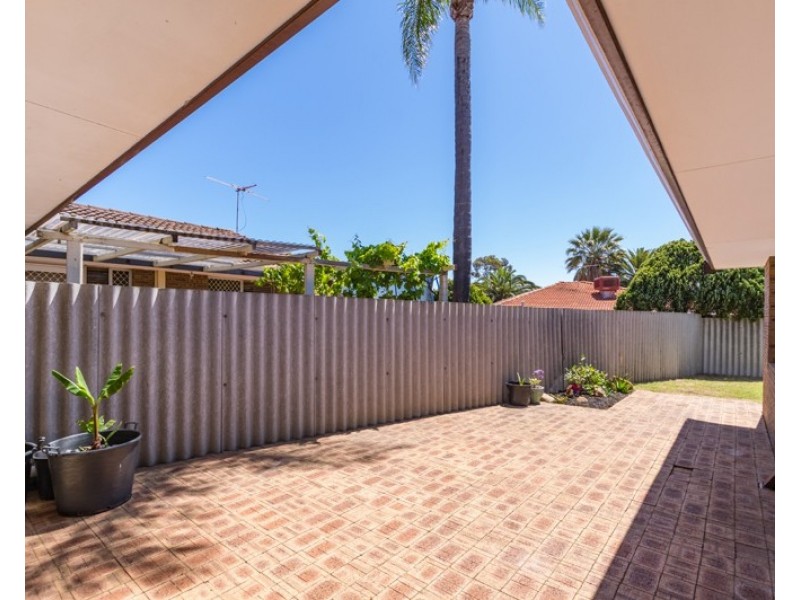 5 Widgeon Close, Stirling WA 6021