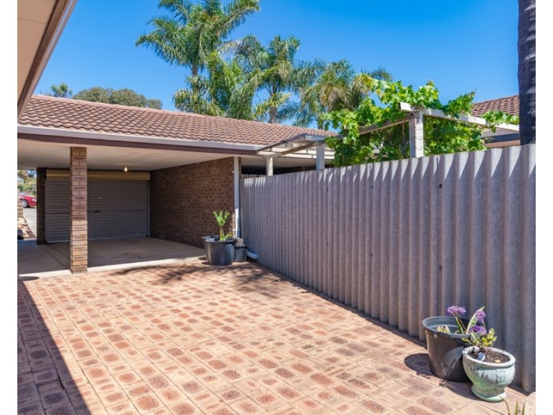 5 Widgeon Close, Stirling WA 6021