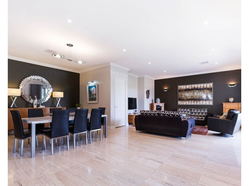 14 Luccombe Way, Karrinyup WA 6018