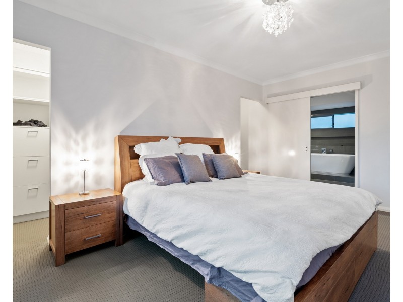 87 Rosewood Avenue, Woodlands WA 6018