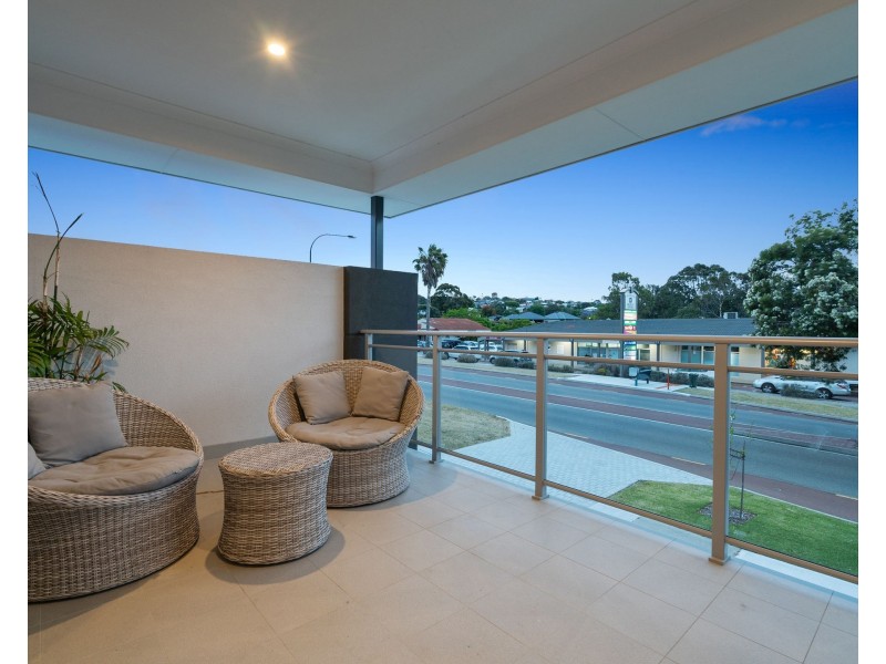 87 Rosewood Avenue, Woodlands WA 6018