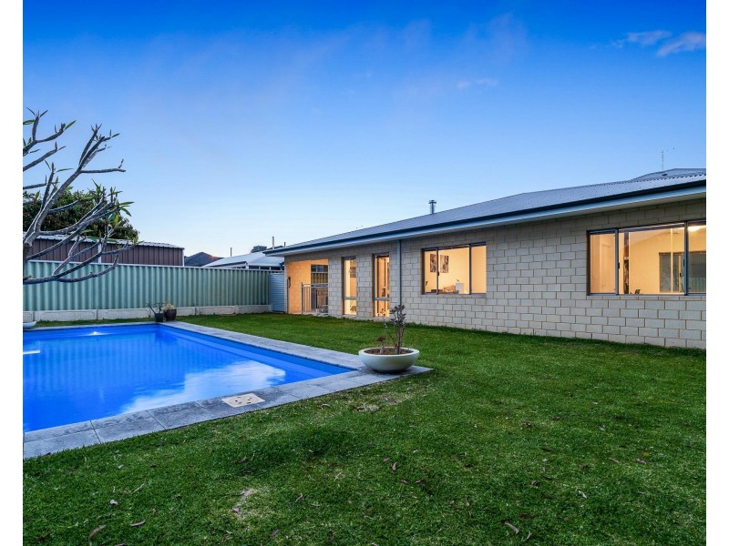 87 Rosewood Avenue, Woodlands WA 6018