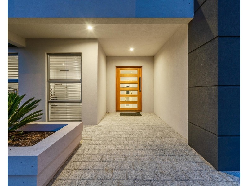 87 Rosewood Avenue, Woodlands WA 6018