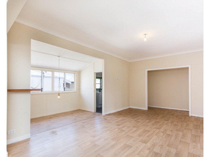 213 Huntriss Road, Doubleview WA 6018