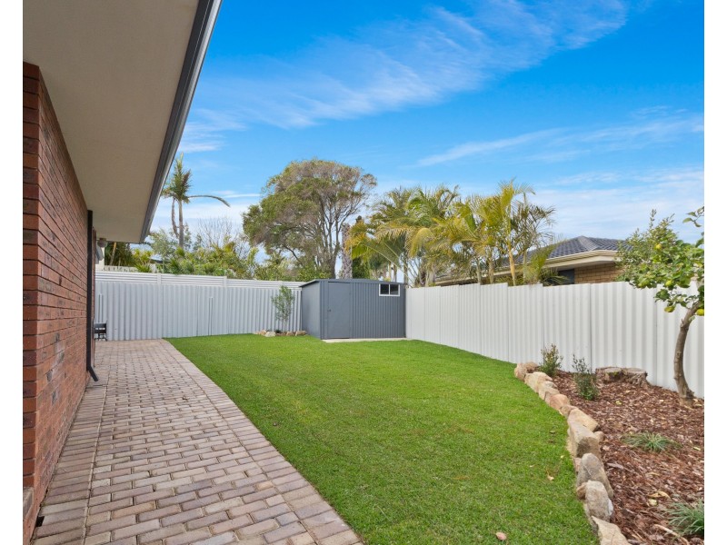 15 New Cross Road, Kingsley WA 6026