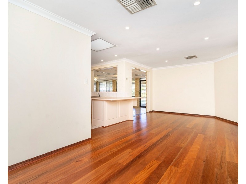 154 Kingsley Drive, Kingsley WA 6026