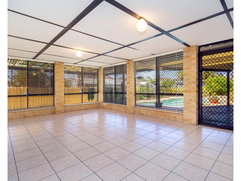 154 Kingsley Drive, Kingsley WA 6026