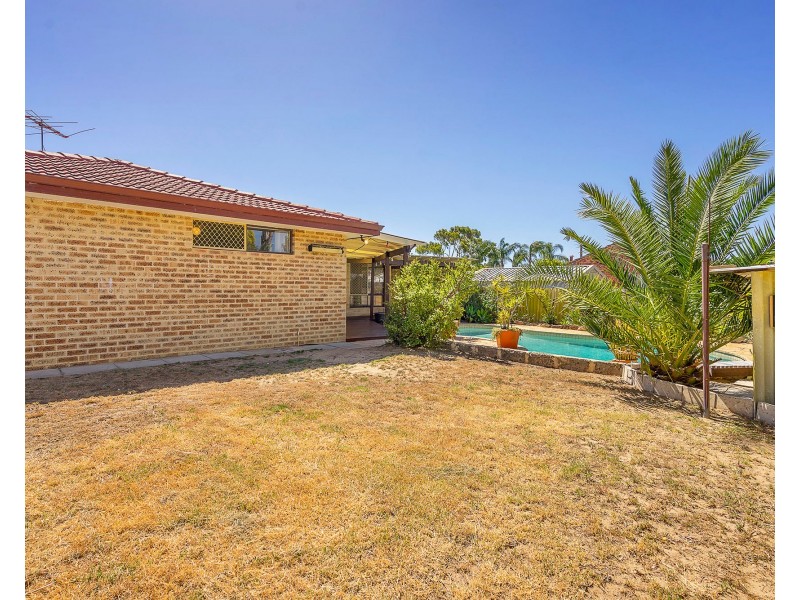 154 Kingsley Drive, Kingsley WA 6026