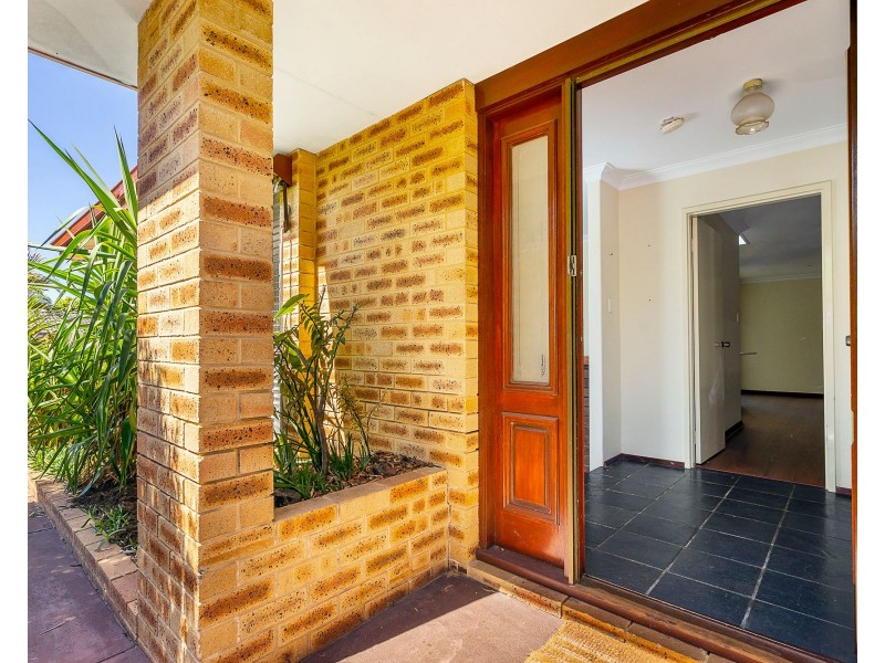 154 Kingsley Drive, Kingsley WA 6026