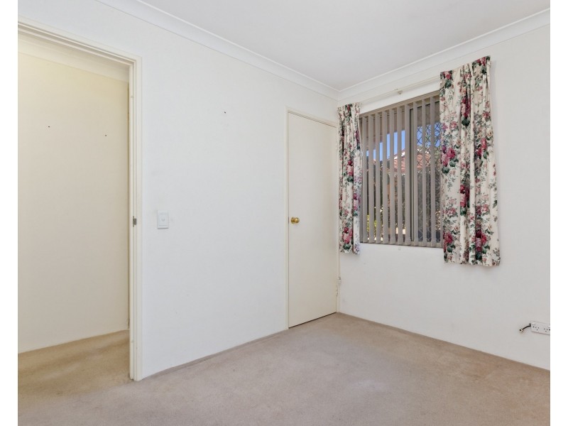 35A Barnes Street, Innaloo WA 6018