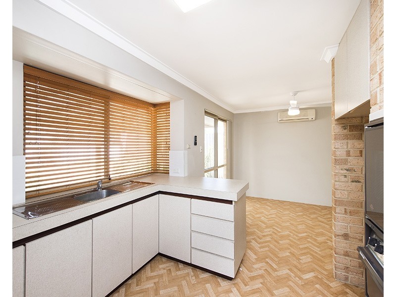4/79 Banksia Street, Joondanna WA 6060