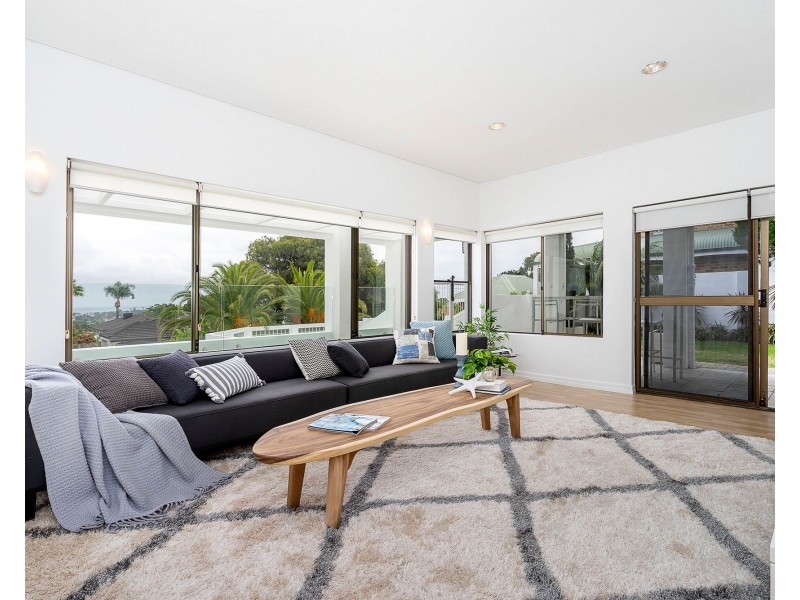 30 Oxcliffe Road, Doubleview WA 6018