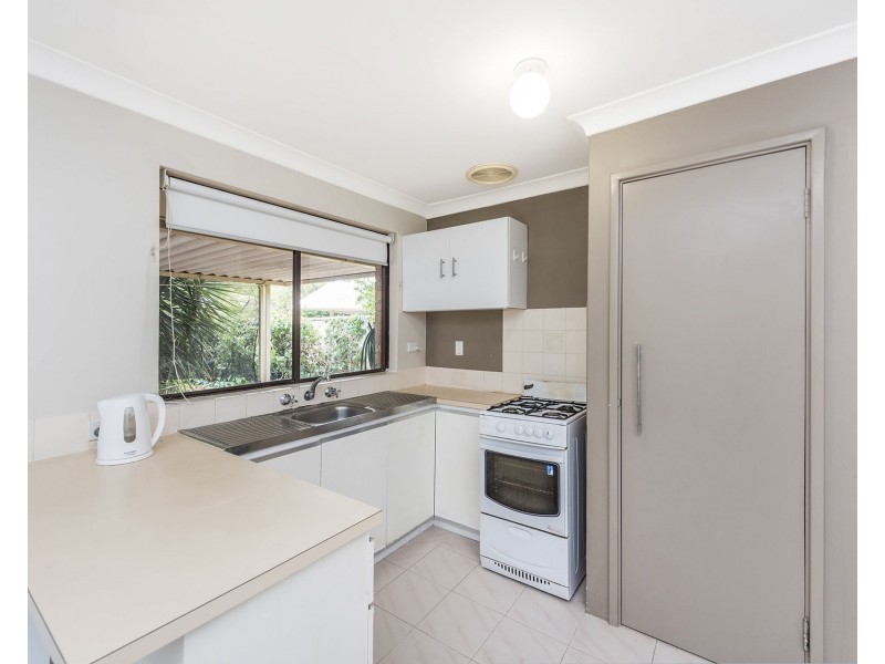 16 Willshire Way, Yangebup WA 6164