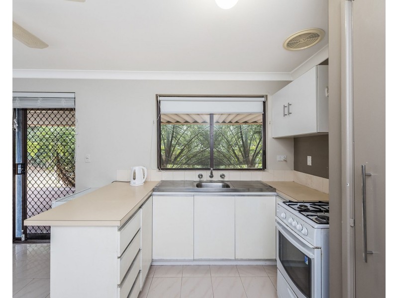 16 Willshire Way, Yangebup WA 6164