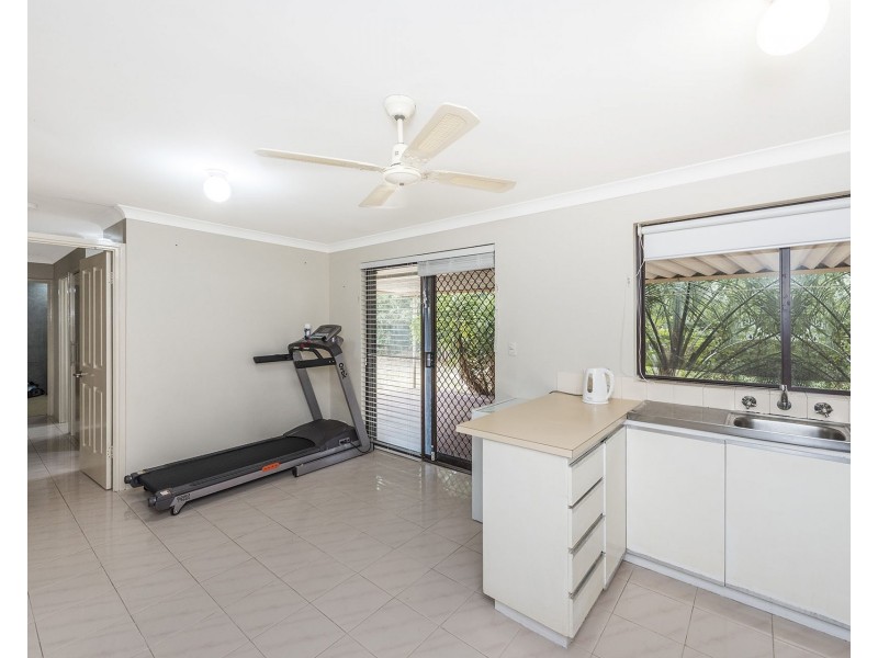 16 Willshire Way, Yangebup WA 6164