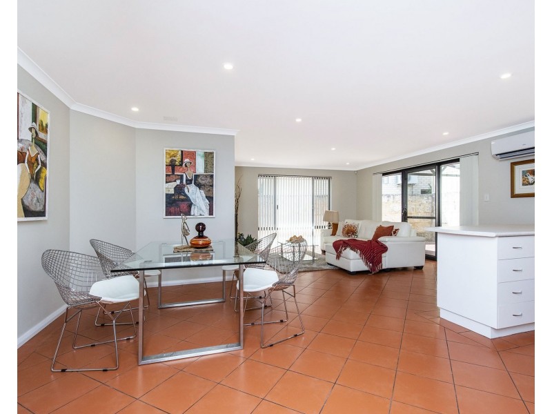 8B Ambrose Street, Innaloo WA 6018