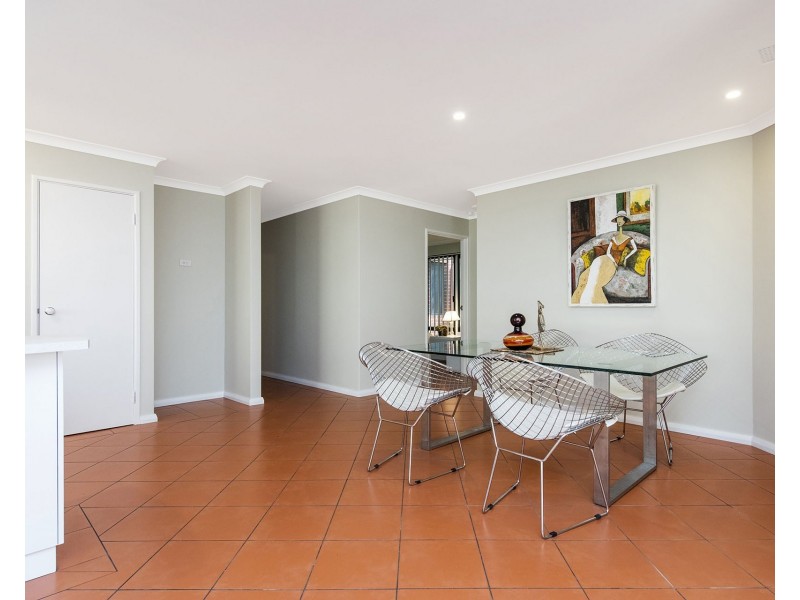 8B Ambrose Street, Innaloo WA 6018