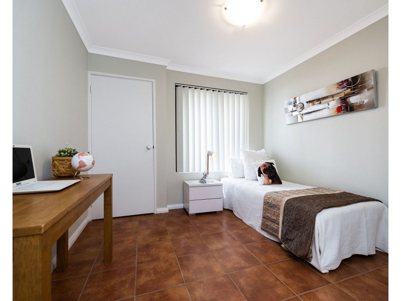 8B Ambrose Street, Innaloo WA 6018