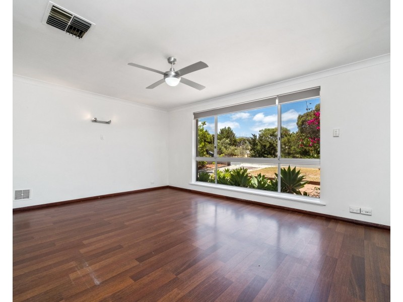 40 Contour Drive, Mullaloo WA 6027