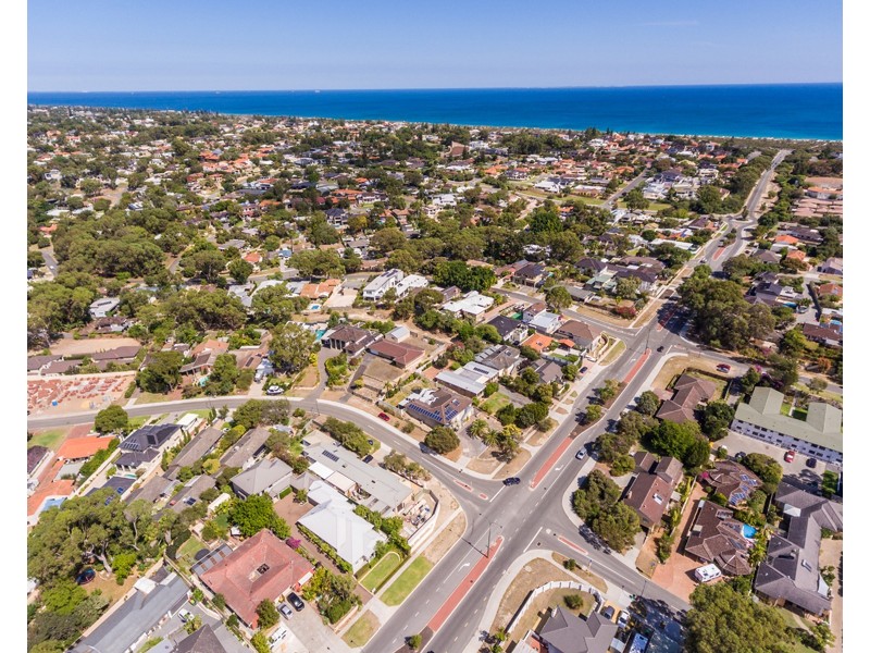 87B Hale Road, Wembley Downs WA 6019