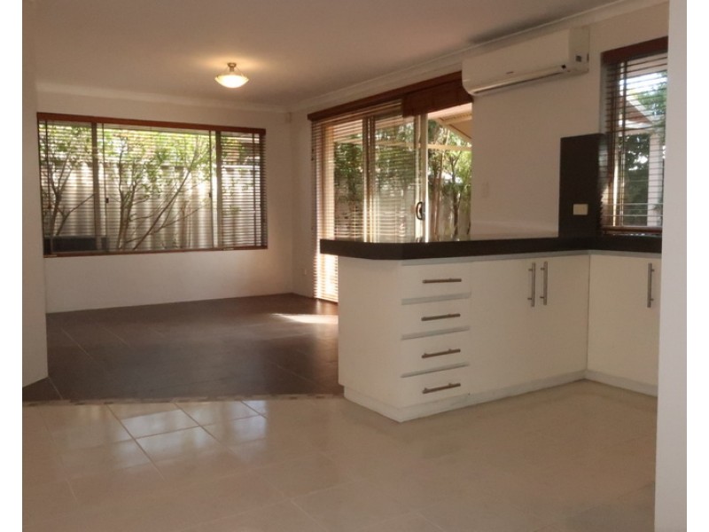 2/85 Baden Street, Joondanna WA 6060