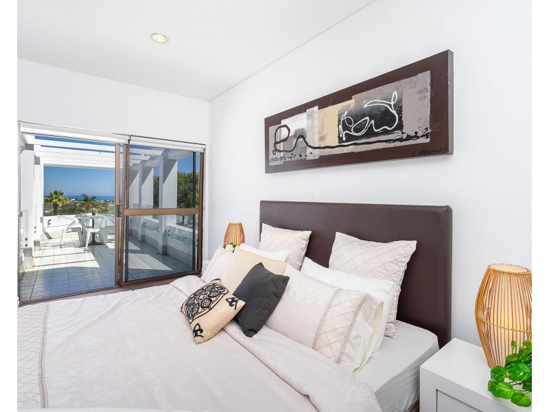 30 Oxcliffe Road, Doubleview WA 6018