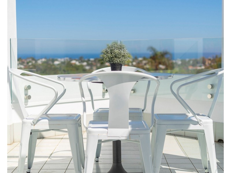 30 Oxcliffe Road, Doubleview WA 6018