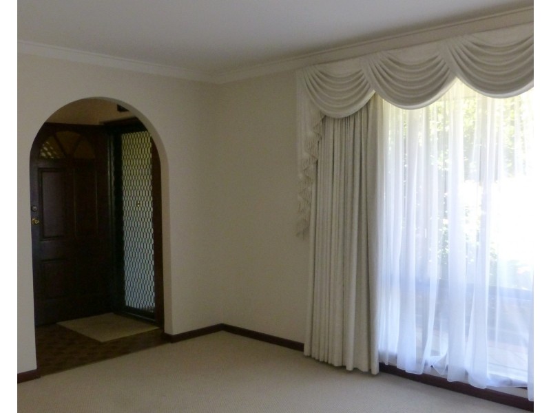 8 Cockman Road, Greenwood WA 6024