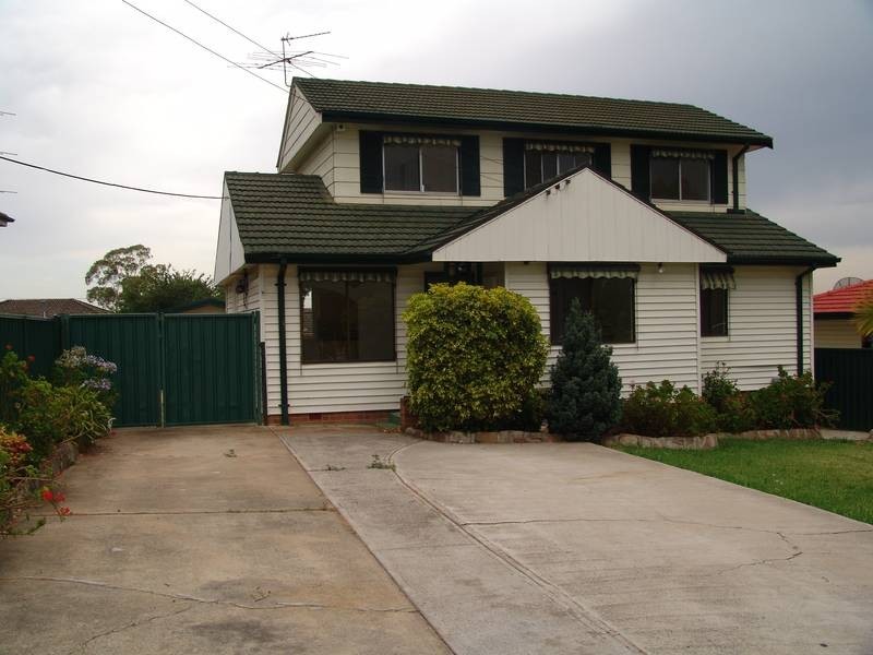 49 Heckenberg Avenue, Sadleir NSW 2168