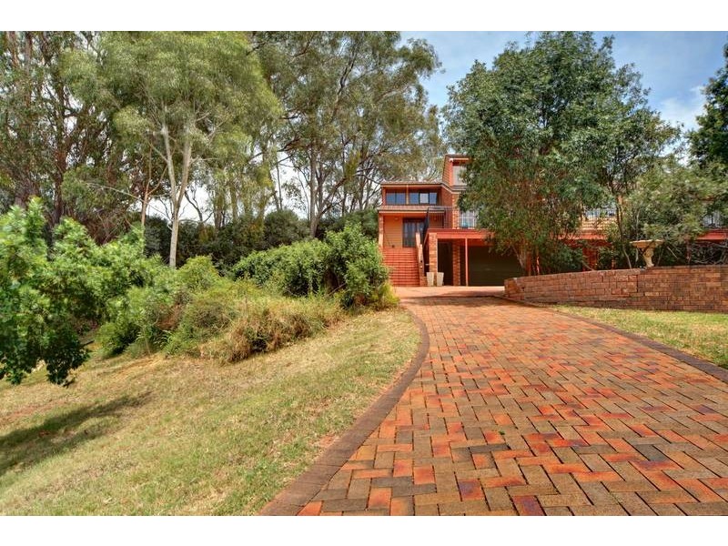 12 Keating Place, Denham Court NSW 2565