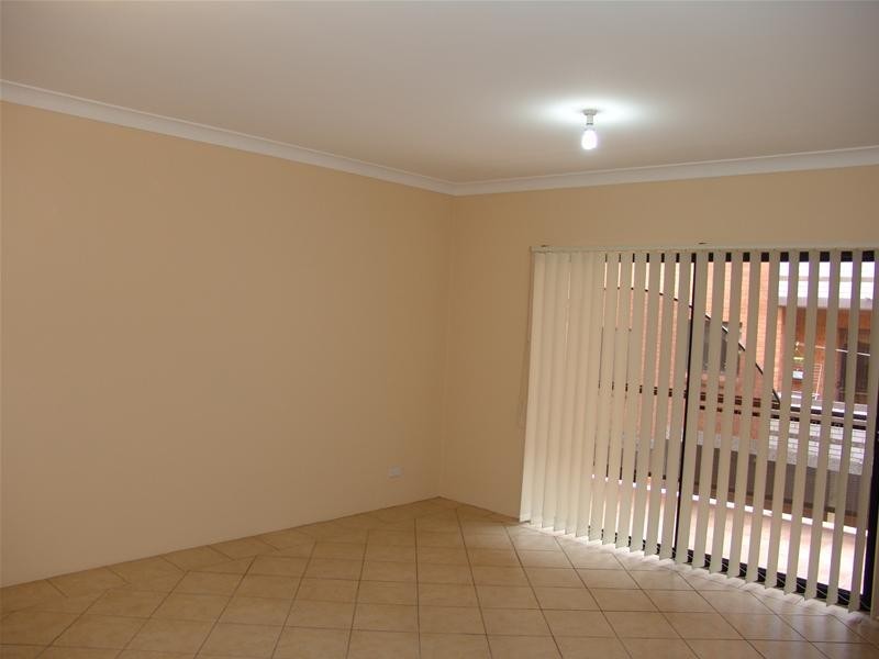 5/12 Charles Street, Liverpool NSW 2170