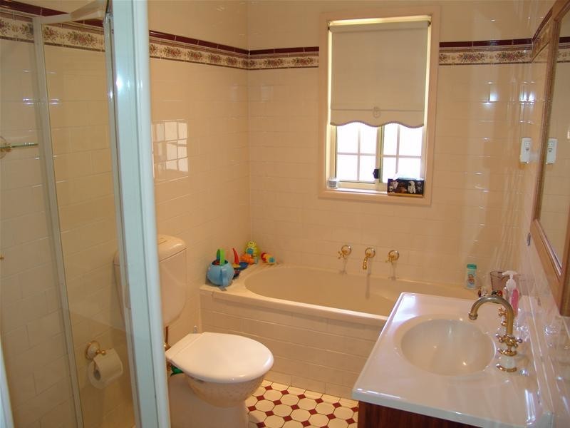 78 Derna Road, Holsworthy NSW 2173