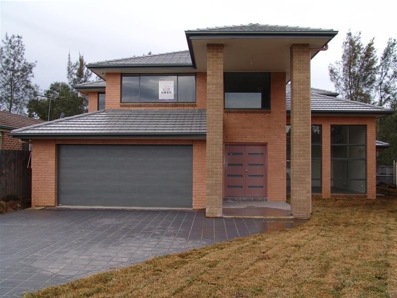 35 Slessor Road, Casula NSW 2170