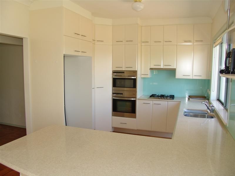 6 Governors Way, Macquarie Links NSW 2565